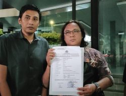 merasa jadi korban perampasan dan intimidasi debt colector dan polisi seorang warga berujung lapor ke polisi