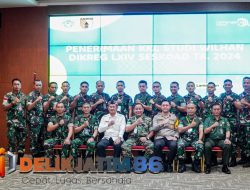 Yuhronur Efendi Kenalkan Program Pertanian Lamongan ke Wilhan Pasis