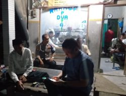 Guna Berikan Rasa Aman Anggota Polsek Laren Gelar Patroli Dialogis Malam Hari