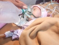 Kisah Mengharukan Seorang Ibu Lantaran Melihat Anaknya Yang Terbaring di ICU Rumah Sakit
