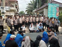 PMII UNISLA VETERAN  GELAR AKSI TUNTUT PERBAIKAN ANGGARAN DAN HAPUS PUNGUTAN LIAR DI PENDIDIKAN LAMONGAN