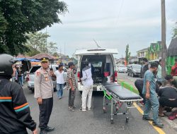 Dua Pengendara Motor Bertabrakan Akibat Kurang Hati-Hati Saat Berkendara