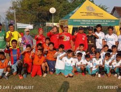 Gelorakan Semangat Kemerdekaan, Kades Moropelang Resmikan Turnamen Sepak Bola Mini Antar RW dalam Rangka HUT RI ke-80