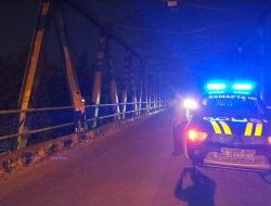 Polsek Laren Tidak Tidur: Patroli Blue Light Jaga Laren Tetap Kondusif 