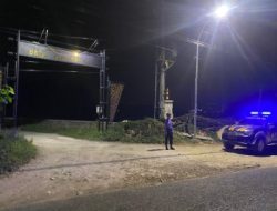 Langkah Sigap di Bawah Rembulan: Polsek Laren Patroli Blue Light, Kamtibmas Prioritas