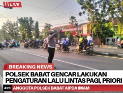 Polsek Babat Lakukan Pengaturan Lalu Lintas Pagi, Prioritaskan Keamanan Pelajar dan Pengguna Jalan